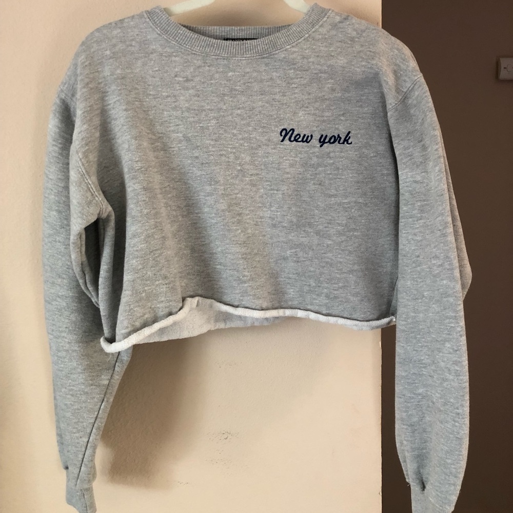 Brandy Melville Cropped Sweater